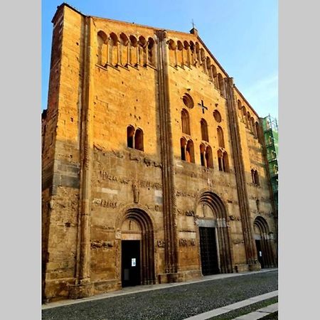 Maison Marina_Pavia San Michele Centro Storico Zewnętrze zdjęcie